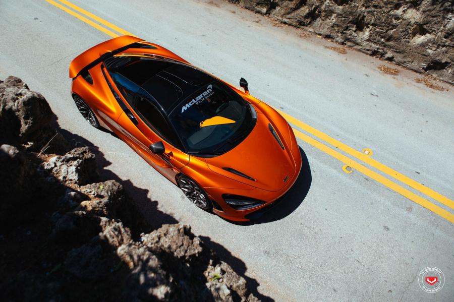  McLaren 720S on Vossen Wheels (S17-01) 2018 года  (фото 14 из 21)